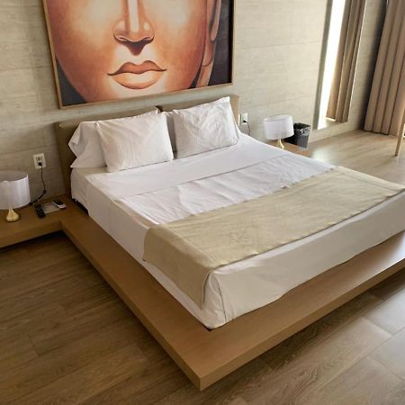 Motel Okura Villas Y Suites Guadalajara Esterno foto