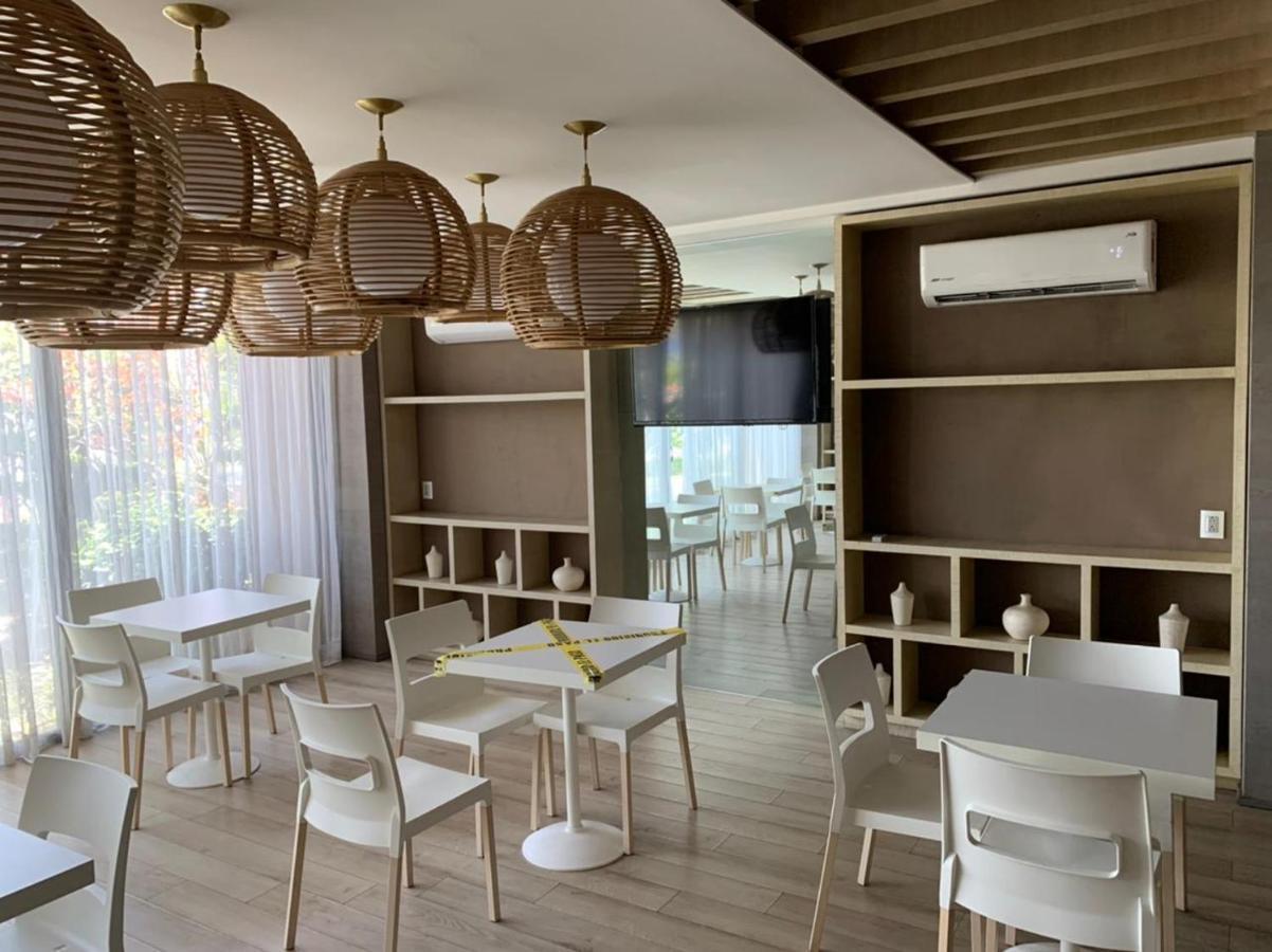 Motel Okura Villas Y Suites Guadalajara Esterno foto